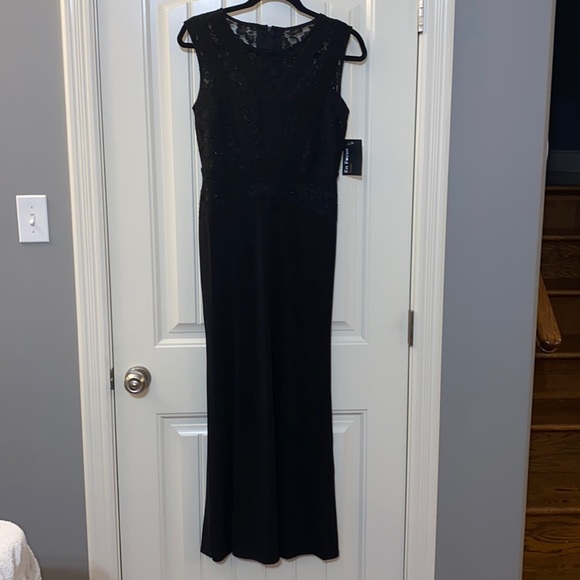 Black lace full length formal dress - Picture 1 of 6
